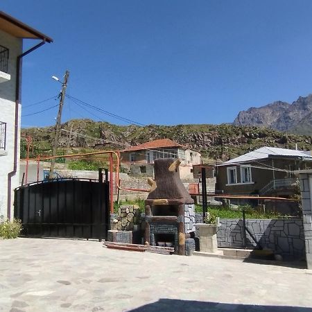 Kazbek View Hostel Stepantsminda Exterior photo