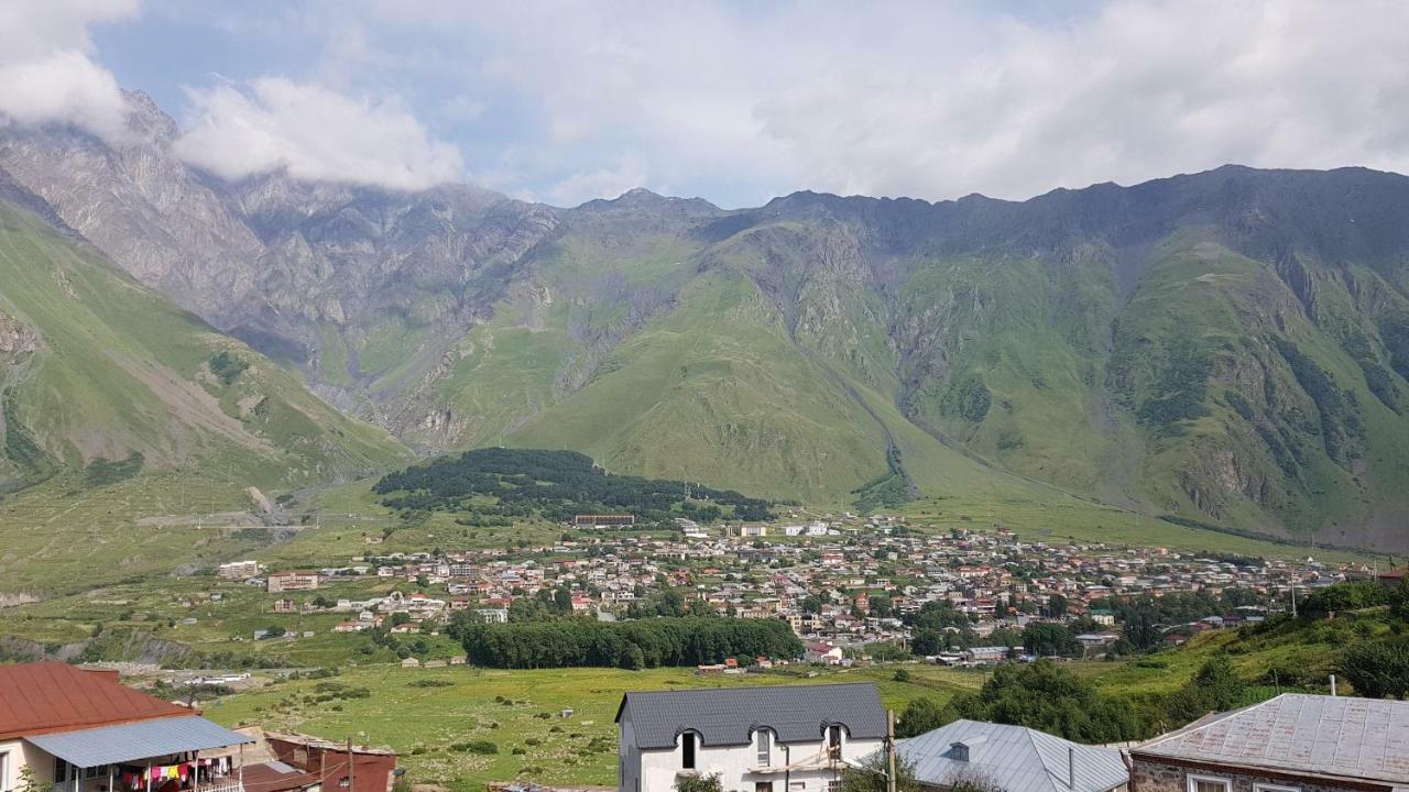 Kazbek View Hostel Stepantsminda Exterior photo